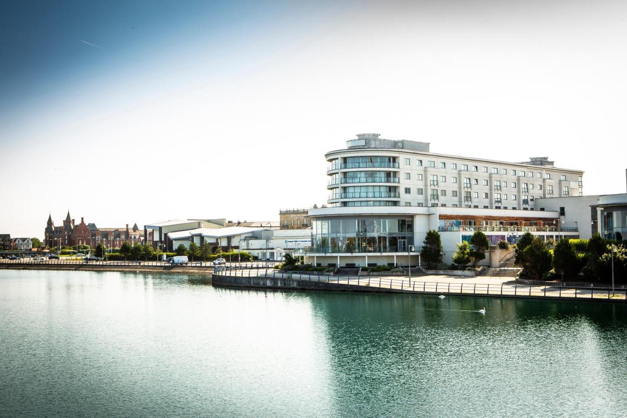 Waterfront Southport Hotel Esterno foto