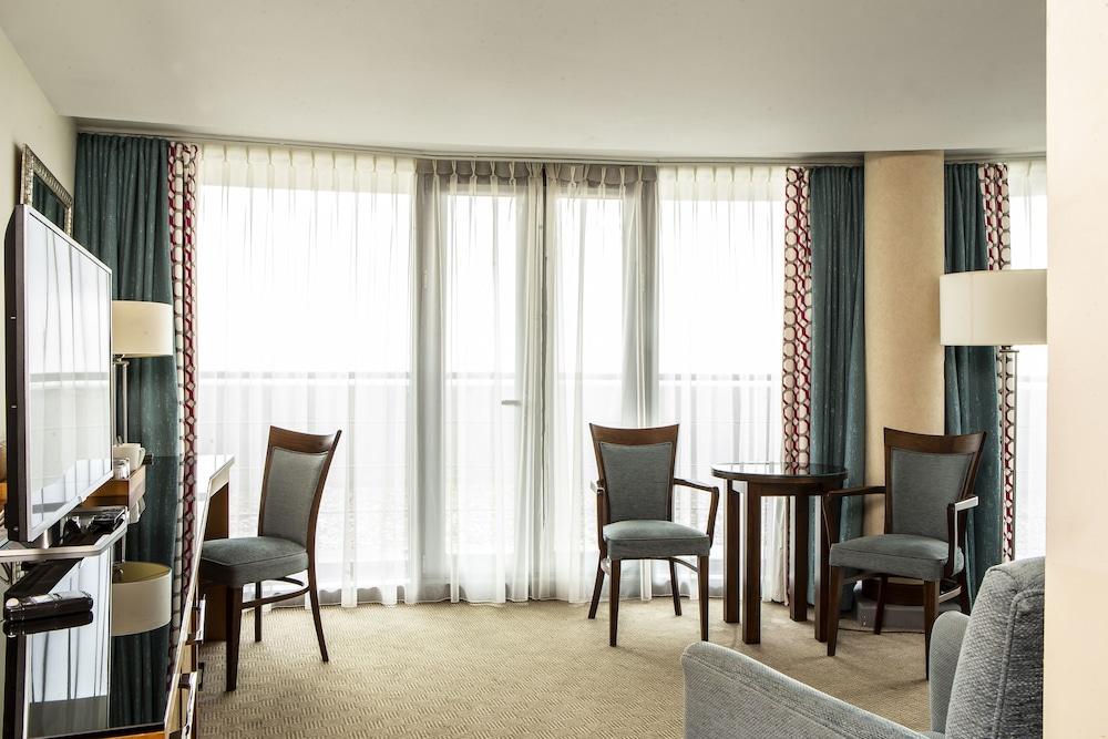 Waterfront Southport Hotel Esterno foto