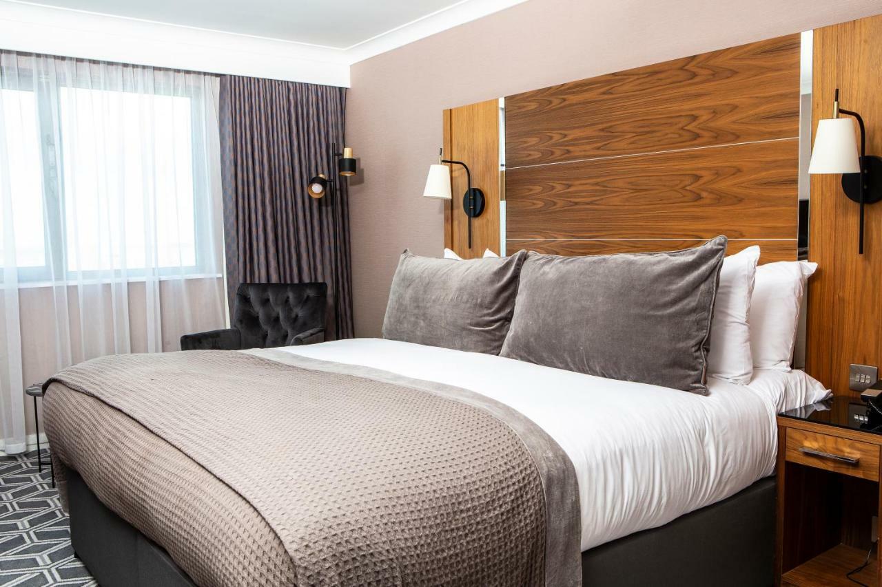 Waterfront Southport Hotel Esterno foto